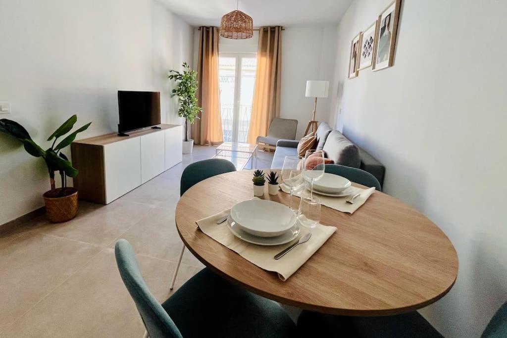 Lovely Apartment Close By City Center Málaga Exterior foto